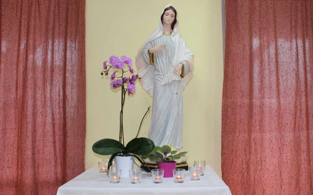 Sprejem Marijinega kipa na Tišini