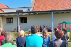 Srečanje z babicami in dedki (Ovčke), 11. 5. 2022